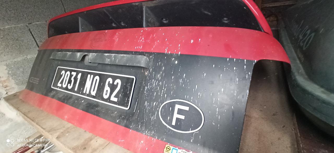 Hayon OPEL Kadett GSI LesAnciennes.com