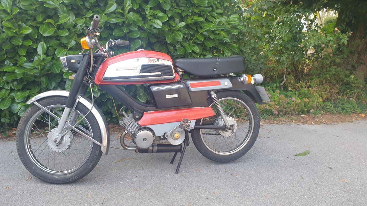 MOTOBECANE SP 93 DL - 1970 LesAnciennes.com