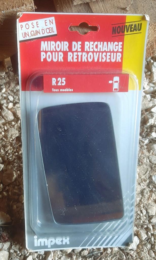 Pièces RENAULT 25 (R25) V6 2,8L Injection Baccara LesAnciennes.com