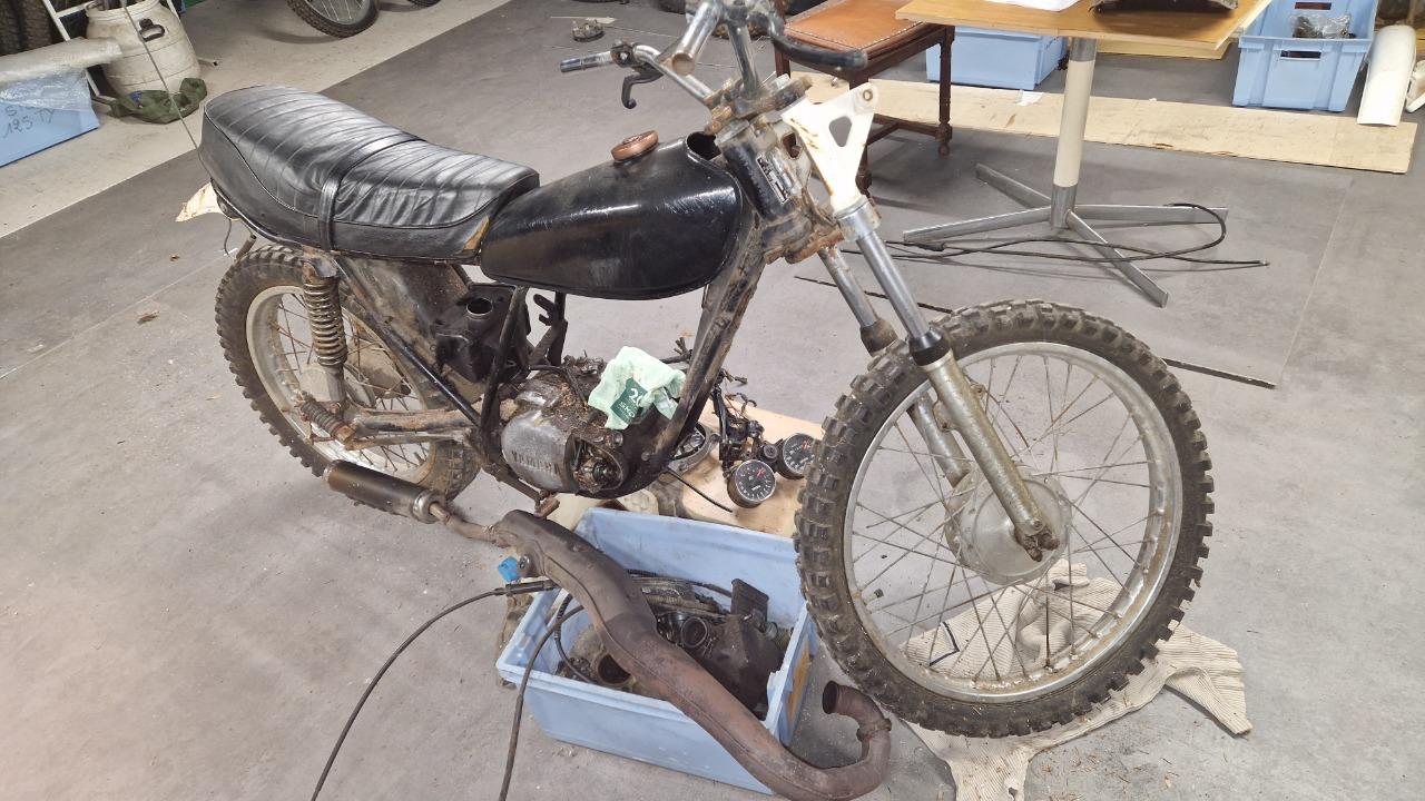 Pièces YAMAHA DT 125 LesAnciennes.com