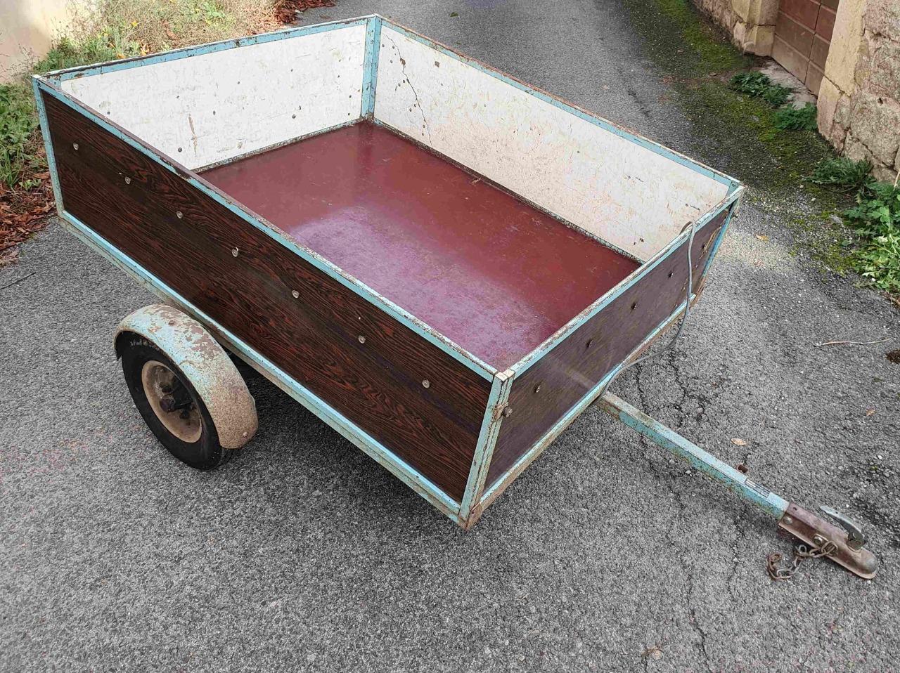 Remorque vintage Erdé LesAnciennes.com