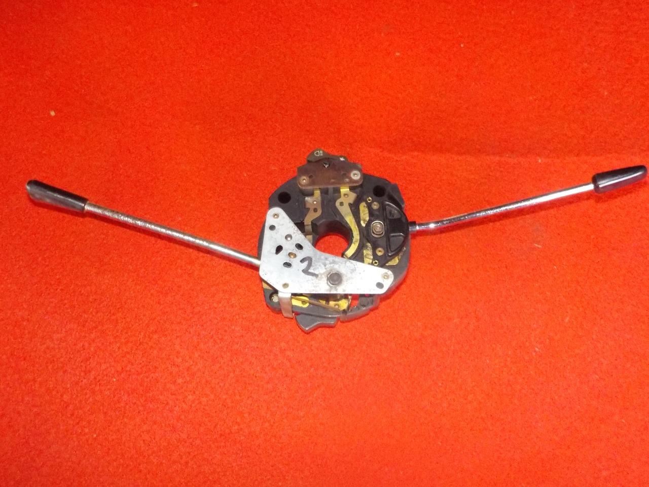 Commodo R8 Gordini LesAnciennes.com