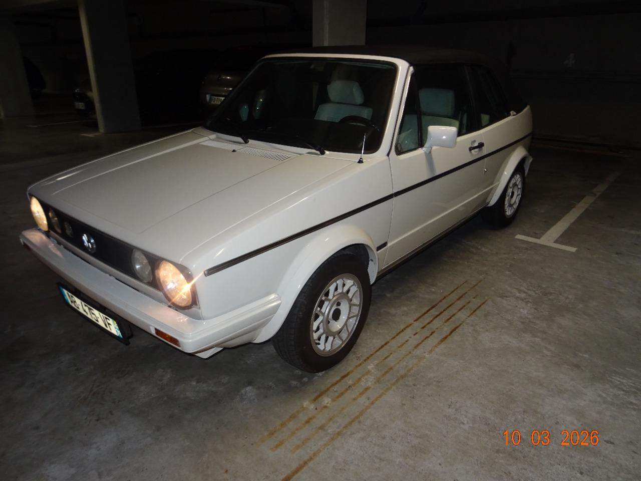 VOLKSWAGEN Golf Cabriolet - 1987 LesAnciennes.com