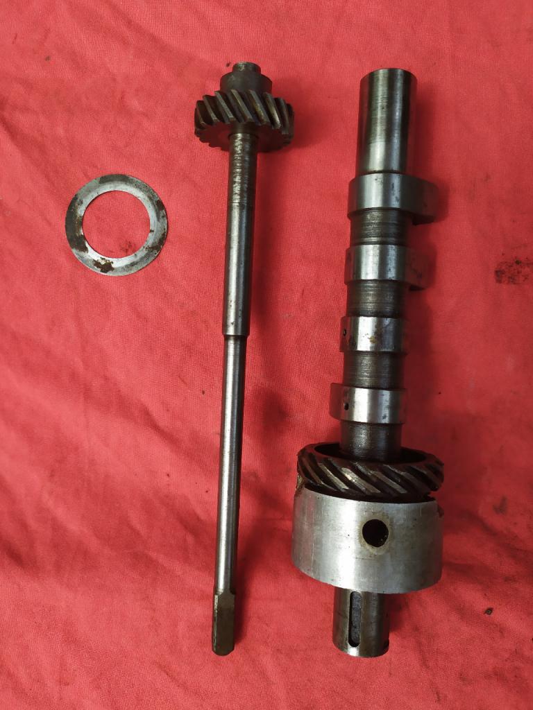 002 Arbre a Cames GNOME ET RHONE AX2 800 LesAnciennes.com