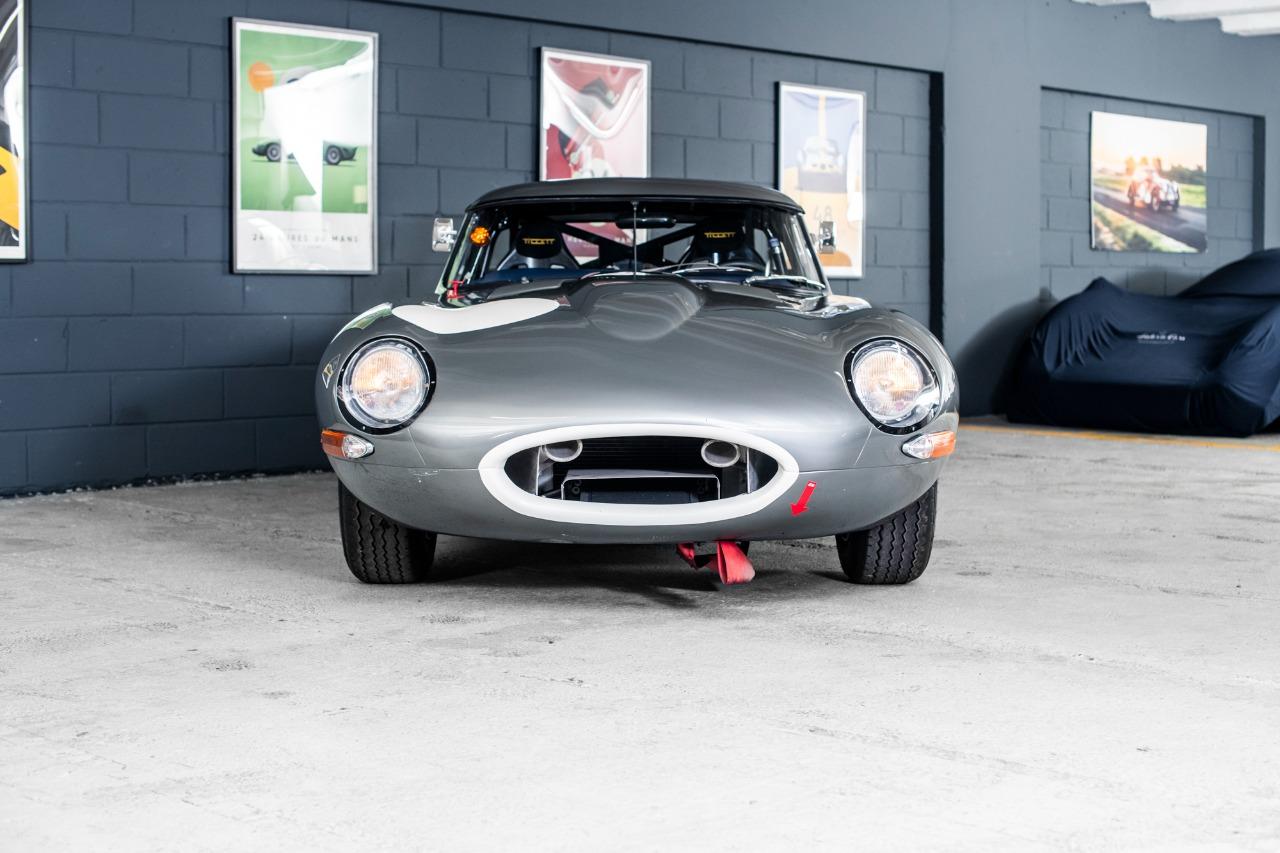 JAGUAR Type E OTS 3.8L SEMI LIGHTW - 1963 LesAnciennes.com