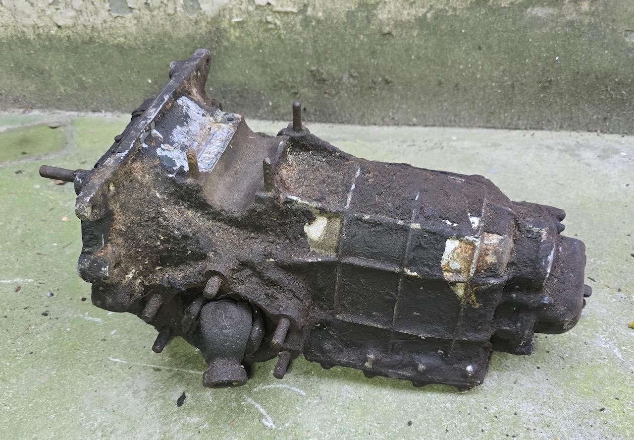 Boite de vitesses pour Renault 4CV LesAnciennes.com