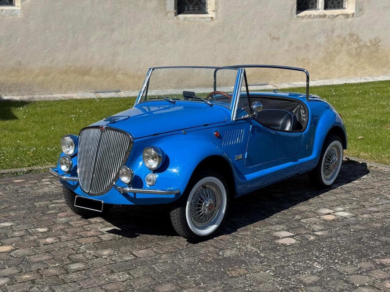 FIAT 500 Vignale « gamine » - 1968 LesAnciennes.com