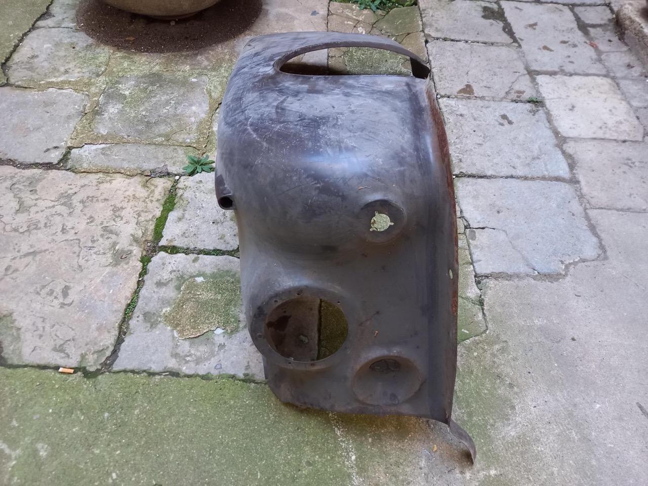 Aile JAGUAR MK2 2,4 L, 3,4 L, 3,8 L LesAnciennes.com