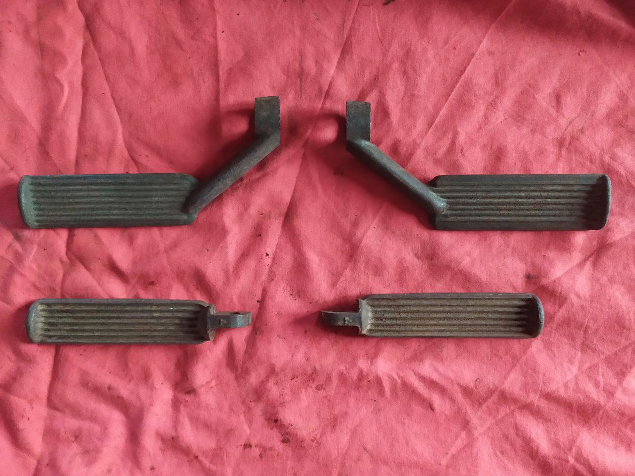 Repose pieds ARIEL NG WNG VG WVG 350 500 LesAnciennes.com