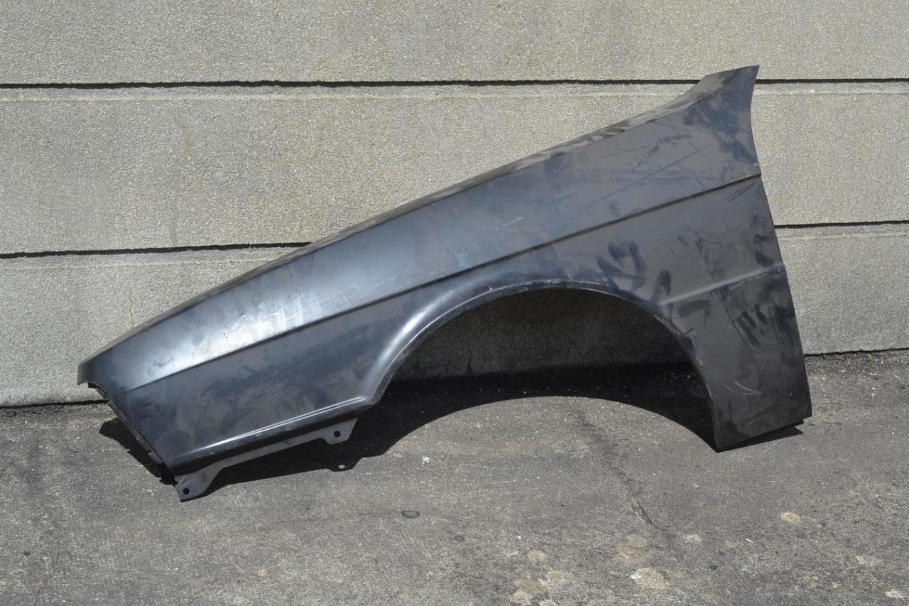 Aile AV G SIMCA 1307 1308, neuve d'origine LesAnciennes.com