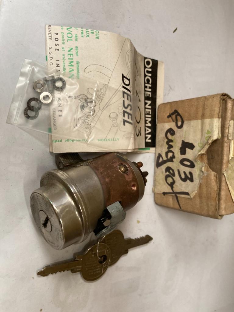 Neiman neuf PEUGEOT 403 D LesAnciennes.com