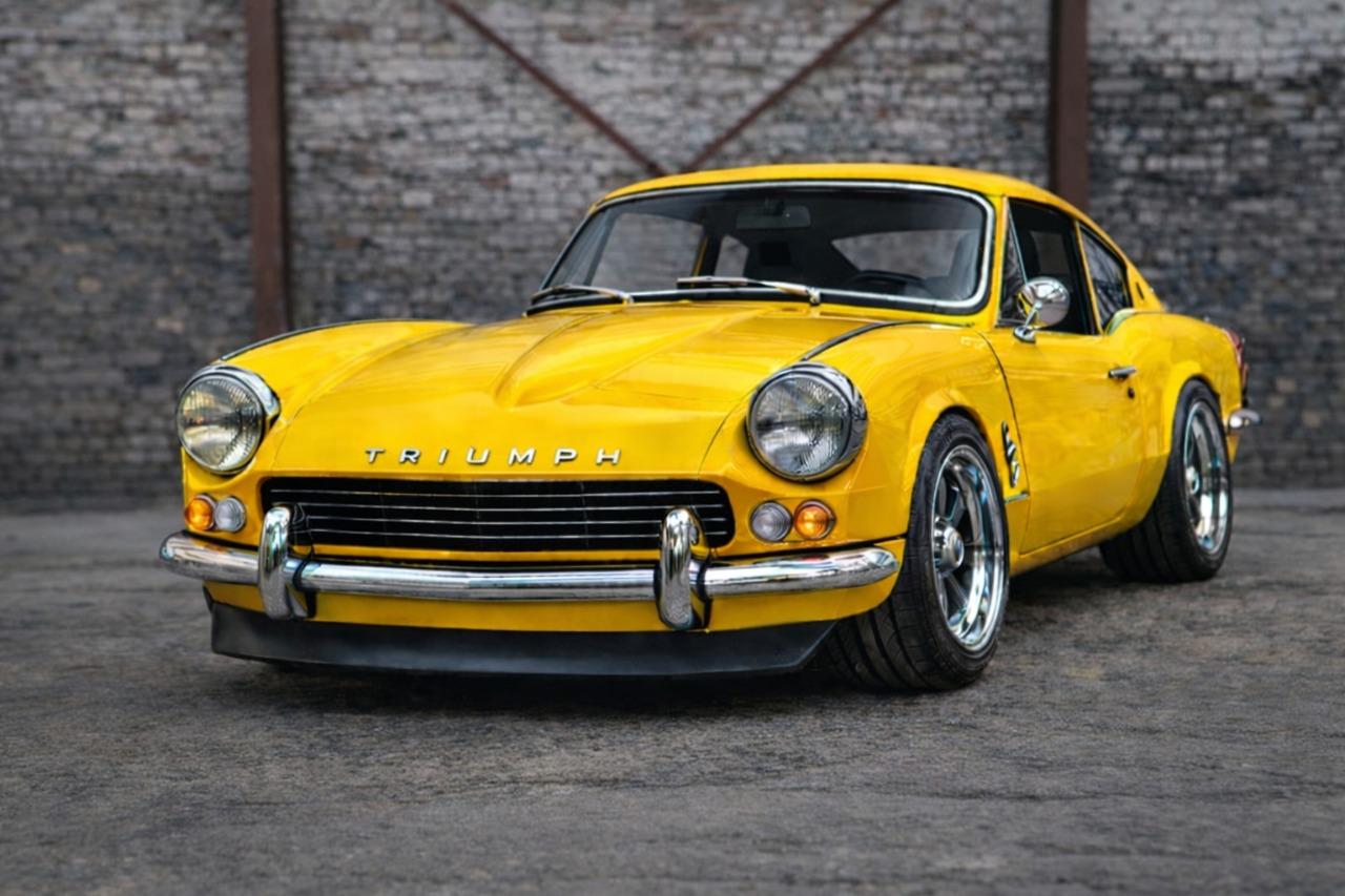 TRIUMPH GT6 - 1969 LesAnciennes.com