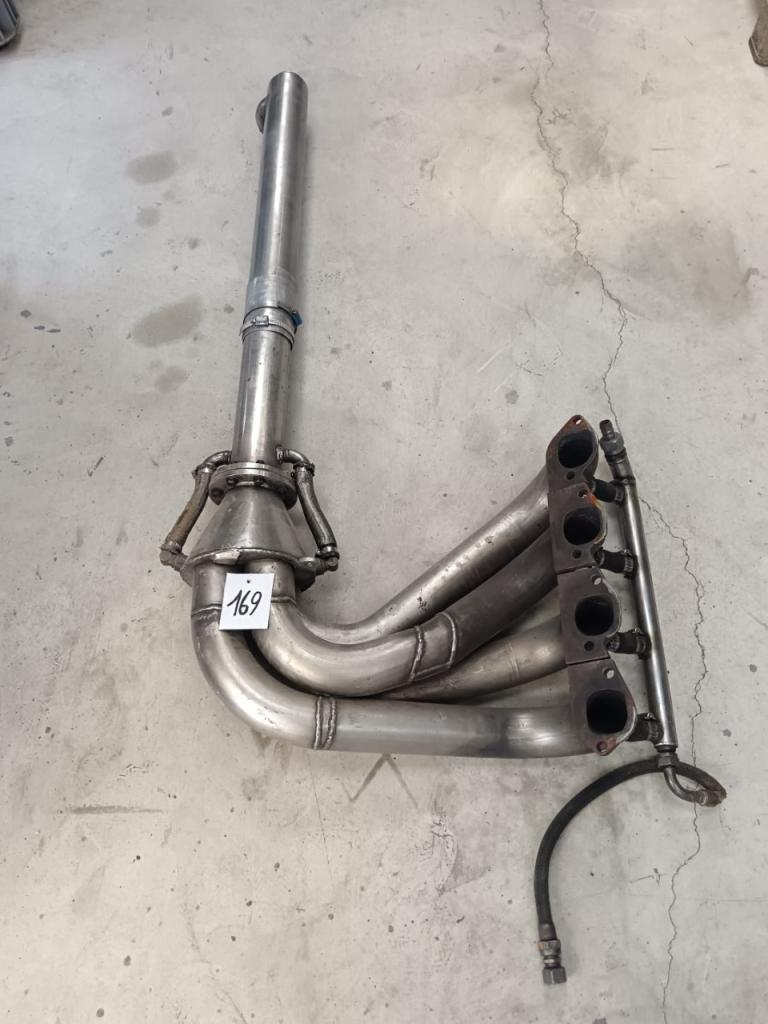 Collecteurs d'échappement pour moteur Lamborghini LesAnciennes.com