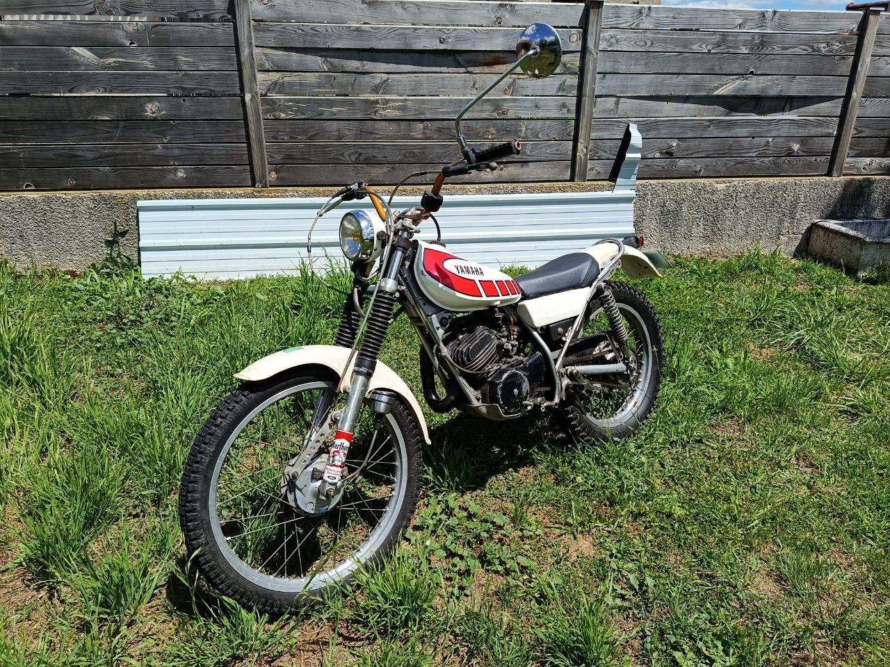 YAMAHA TY 175 1k6 - 1977 LesAnciennes.com