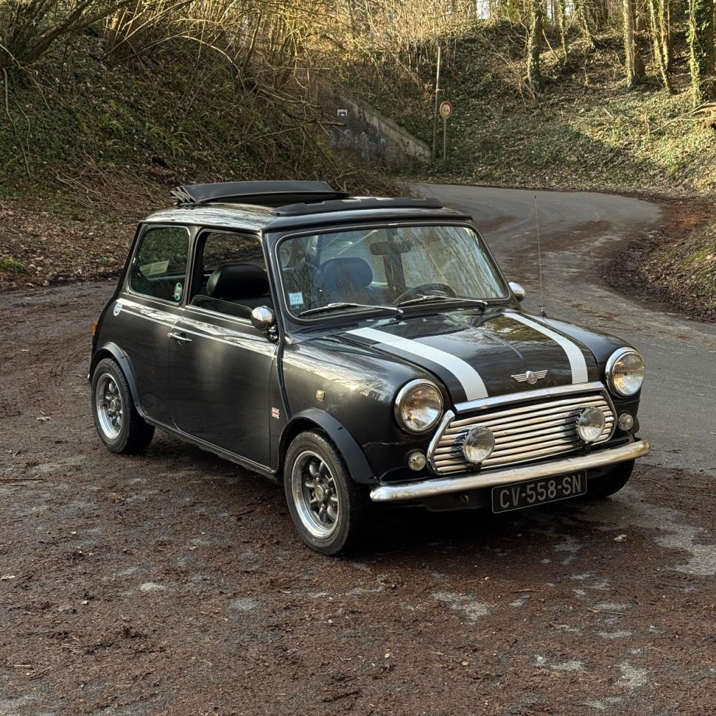 MINI Cooper 1300 Injection - 1995 LesAnciennes.com