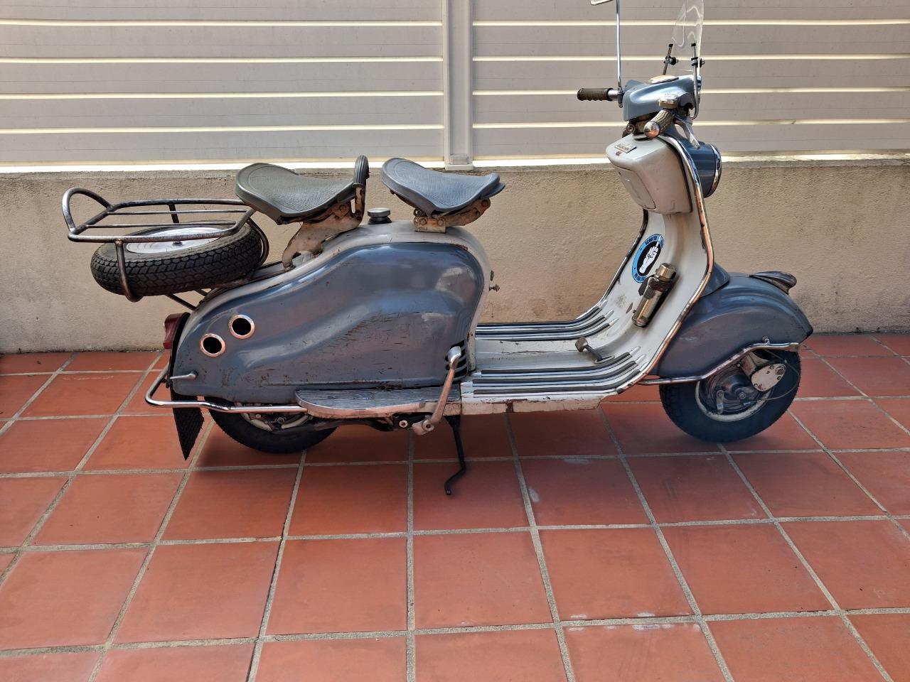 LAMBRETTA LD 125 - 1958 LesAnciennes.com