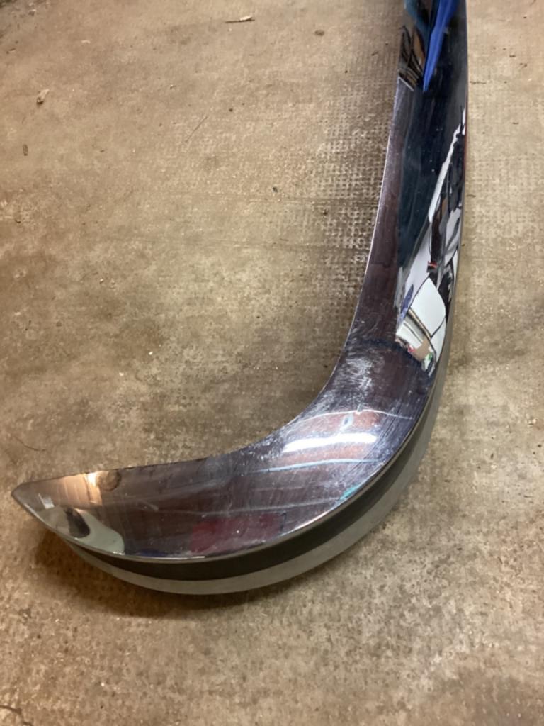 Pare choc Arrière RENAULT 6 (R6) TL LesAnciennes.com