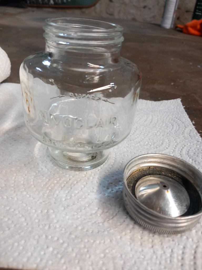 Bocal liquide de freins CITROEN Hy LesAnciennes.com