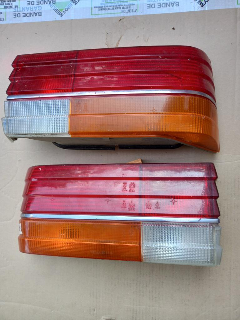 Feux AR RENAULT 25-1 LesAnciennes.com