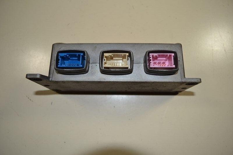 Boîtier contrôle airbag PORSCHE 928 964 965 968 LesAnciennes.com