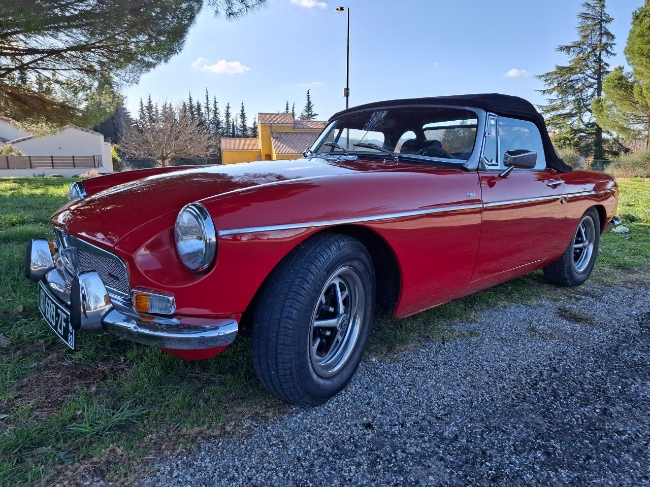 MG MGB - 1973 LesAnciennes.com