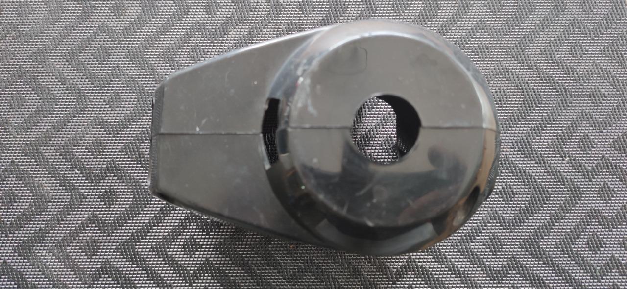 Coquilles de commodos RENAULT Estafette LesAnciennes.com