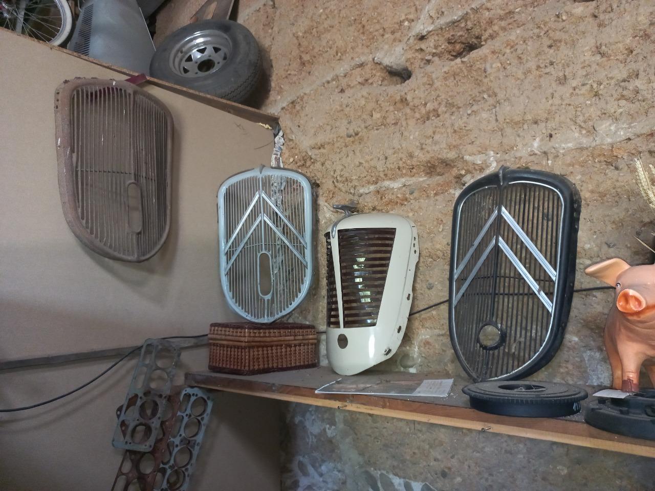 Pièces CITROEN Traction 11 B LesAnciennes.com