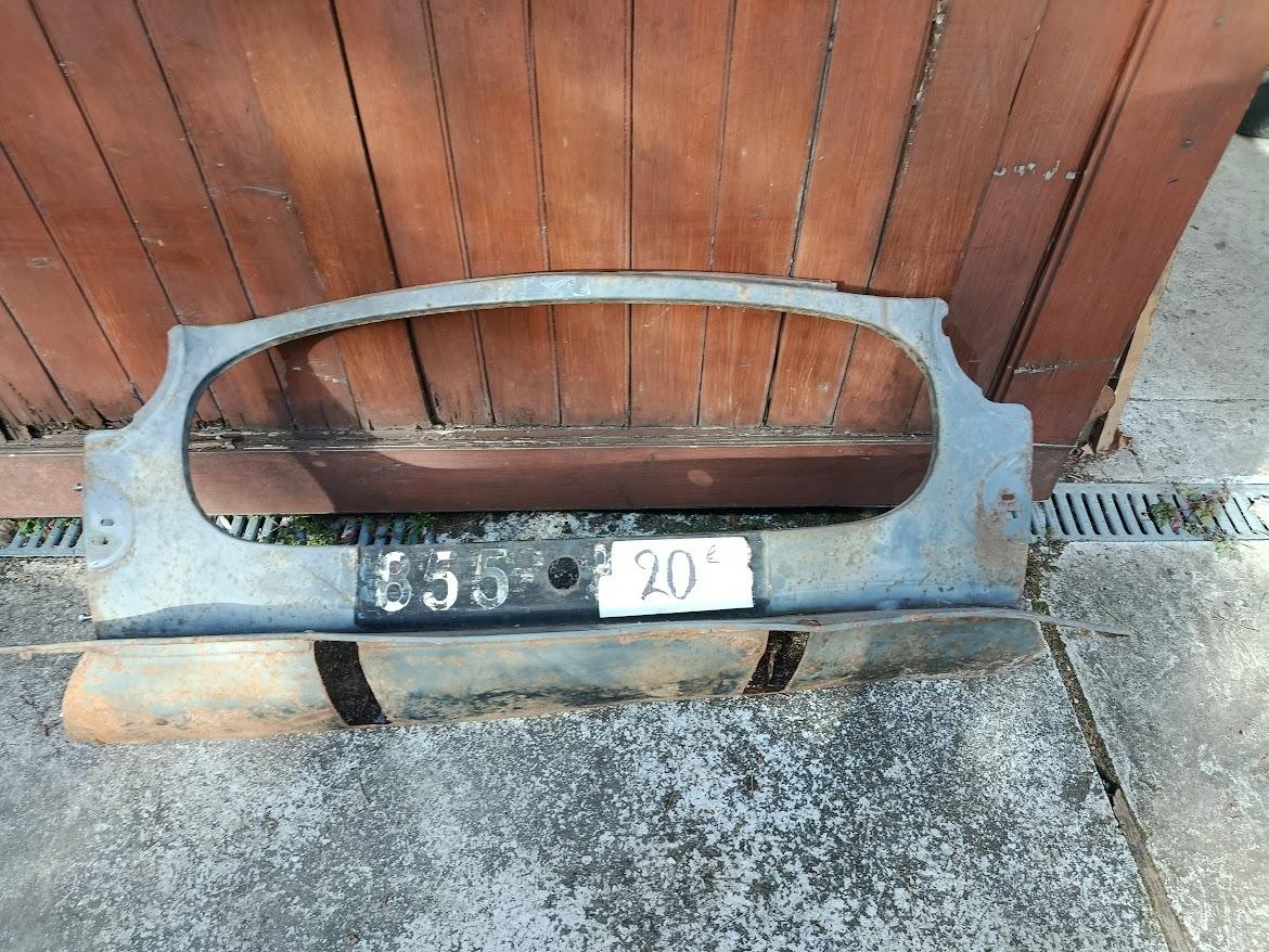 Jupe PEUGEOT 403 LesAnciennes.com