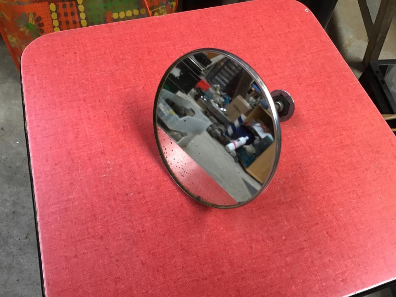 Rétroviseur DIVERS LesAnciennes.com