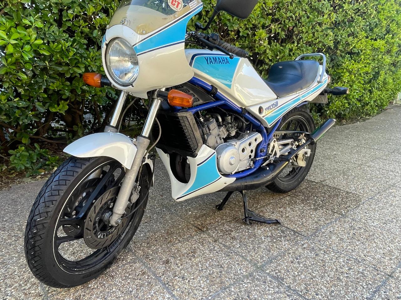 YAMAHA RD 350 RDLC 31K - 1985 LesAnciennes.com