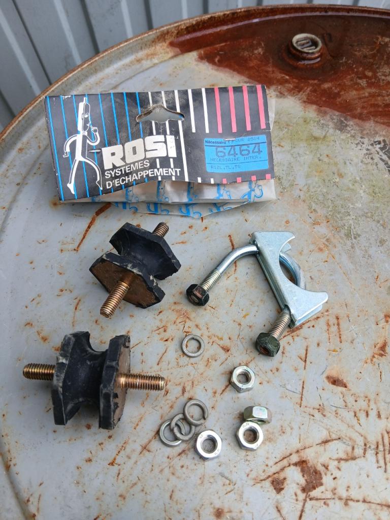 Echappement RENAULT 12 (R12) LesAnciennes.com