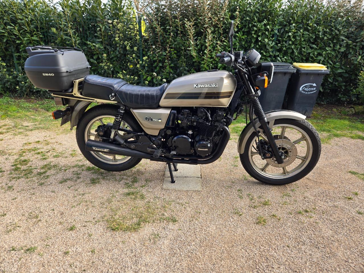 KAWASAKI GT 750 - 1984 LesAnciennes.com