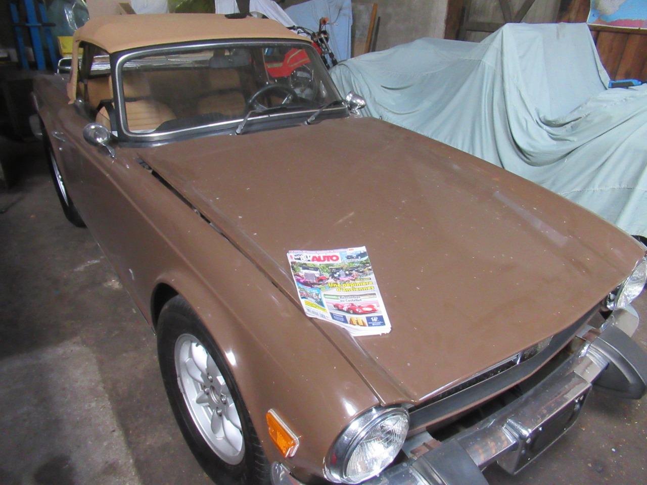 TRIUMPH TR6 OVERDRIVE - 1976 LesAnciennes.com