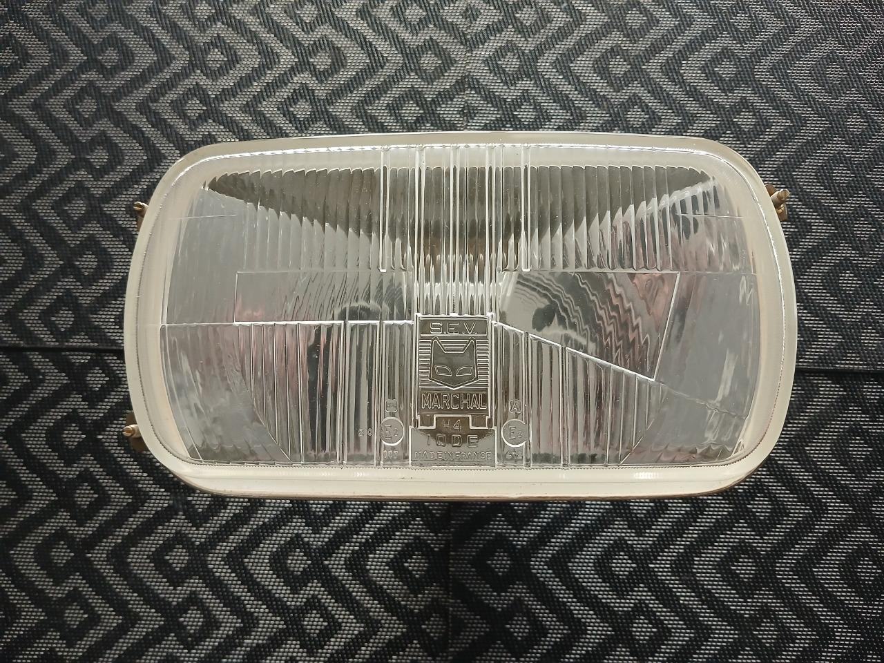 Phares H4 MATRA Bagheera / 530 LesAnciennes.com