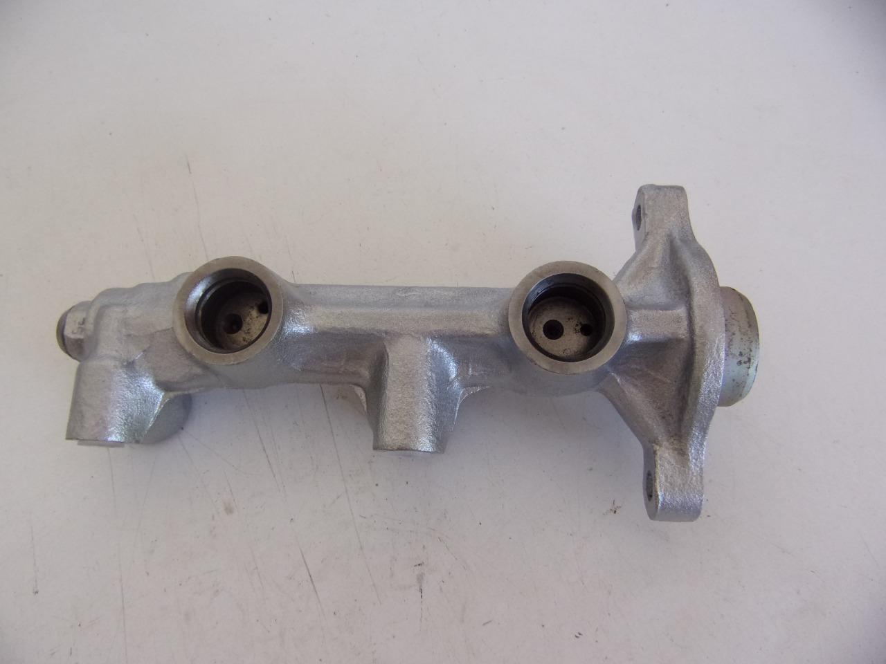 MAITRE-CYLINDRE DE FREIN OPEL Kadett LesAnciennes.com