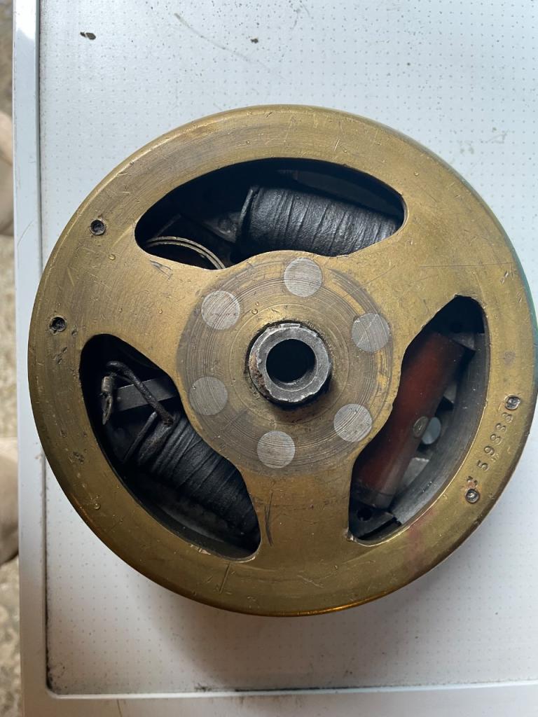 Volant MONET GOYON Monet goyon LesAnciennes.com