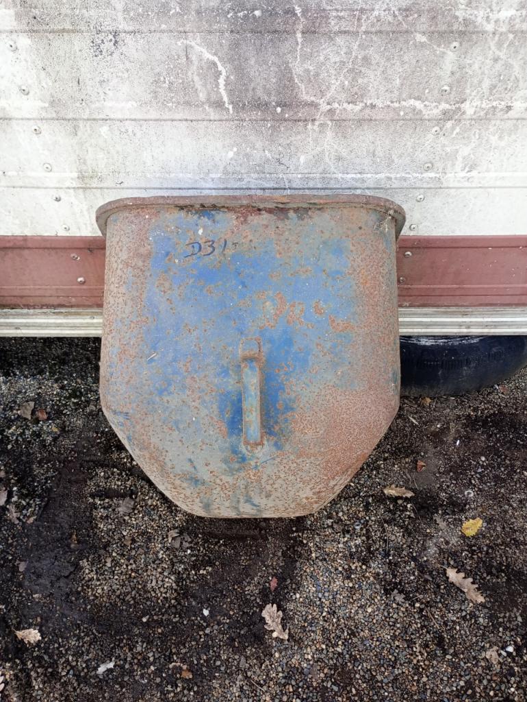 Caches moteur PEUGEOT D4 A FOURGON LesAnciennes.com