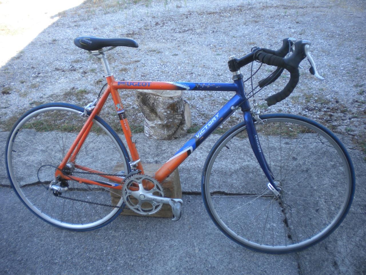 Vélo course Peugeot Victory aluminium séries LesAnciennes.com