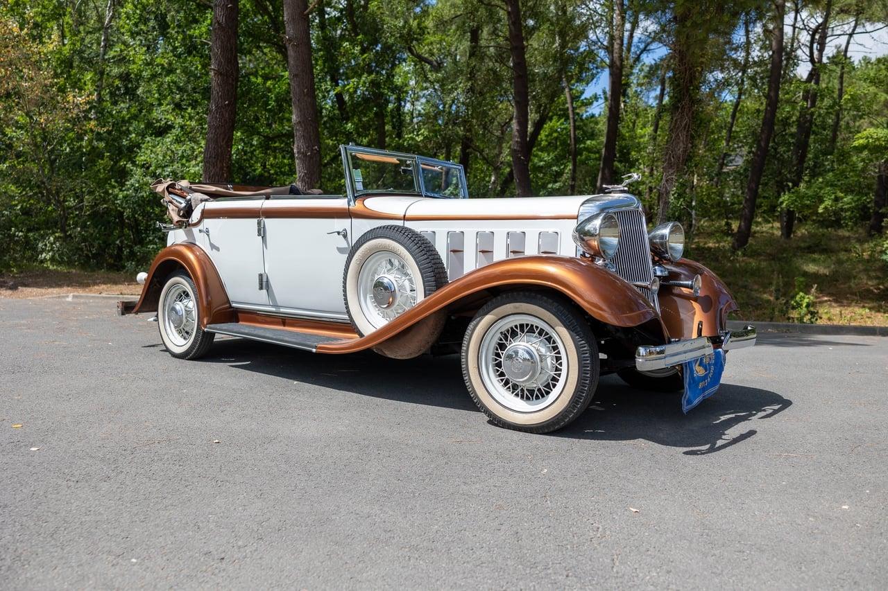 1933 Chrysler CQ Imperial Sedan Convertible LesAnciennes.com