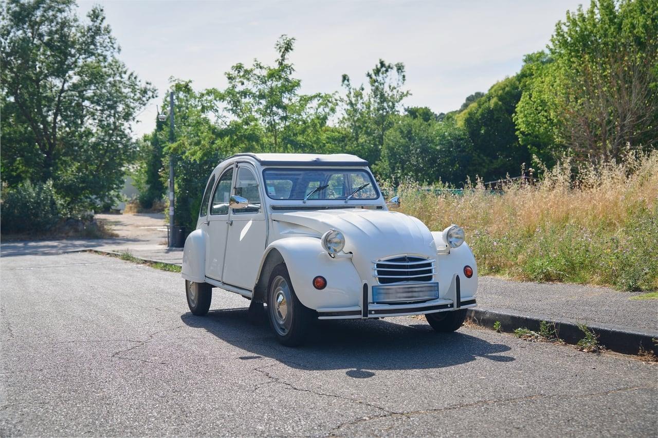 1973 Citroën 2CV LesAnciennes.com