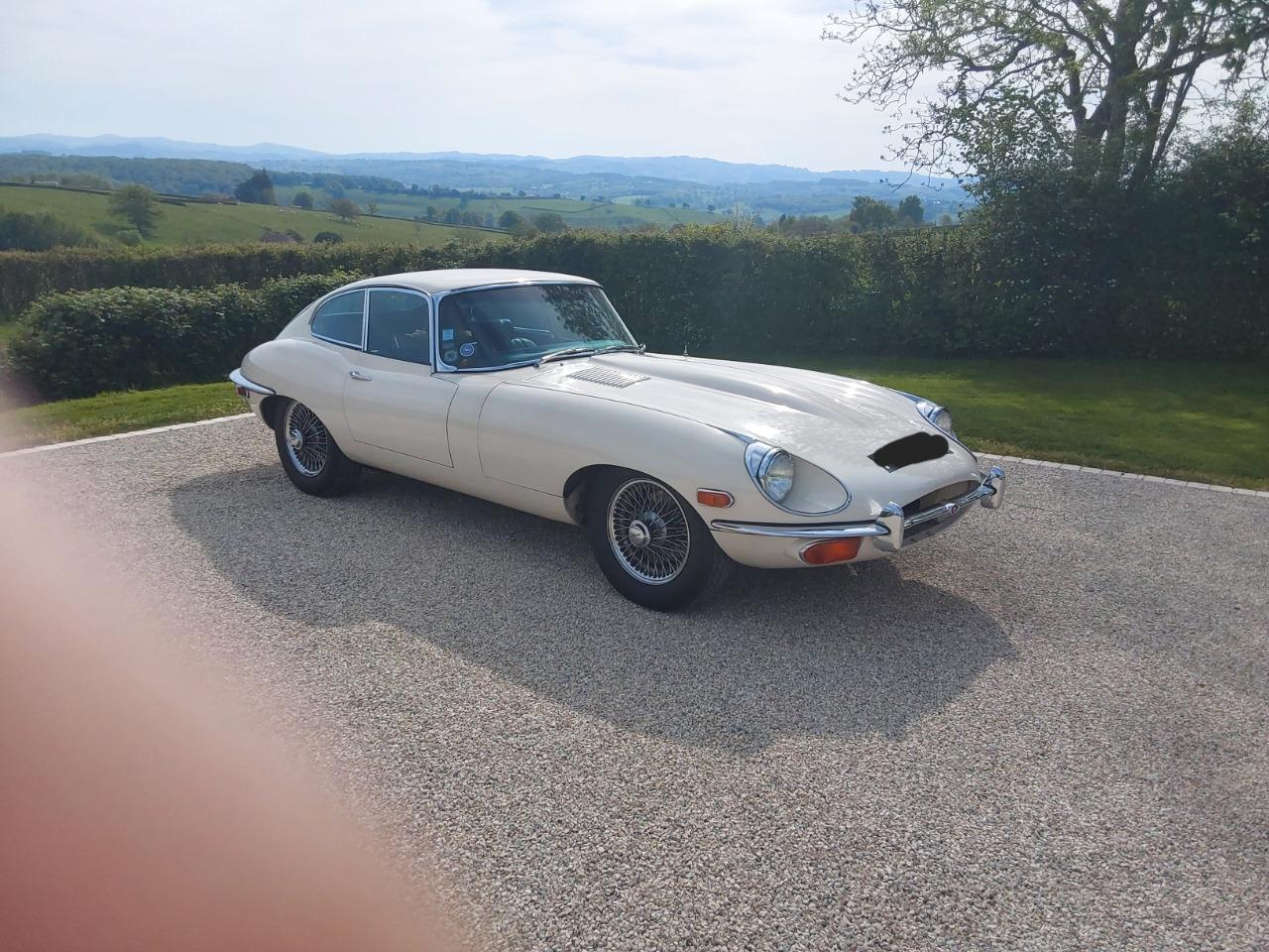 JAGUAR Type E Coupé FHC série 2 - 1968 LesAnciennes.com