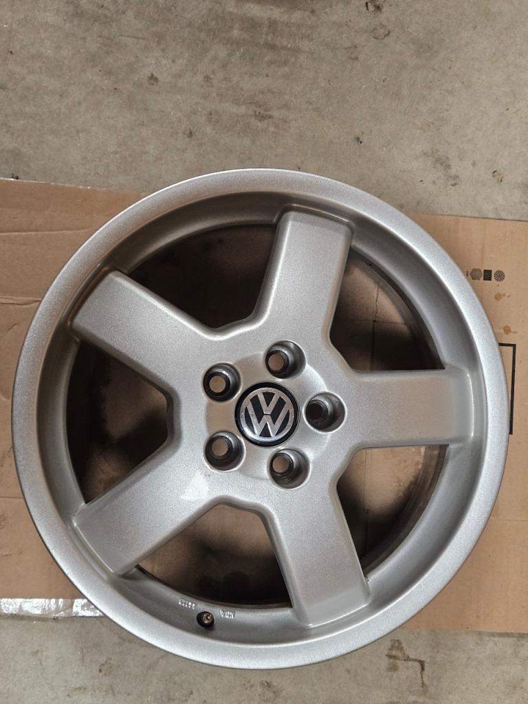 JANTES VOLKSWAGEN NEW BEETLE LesAnciennes.com