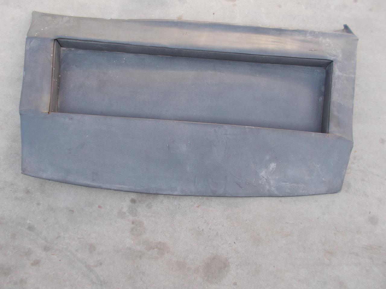 Porte-chapeau pour Fiat Dino Coupé LesAnciennes.com