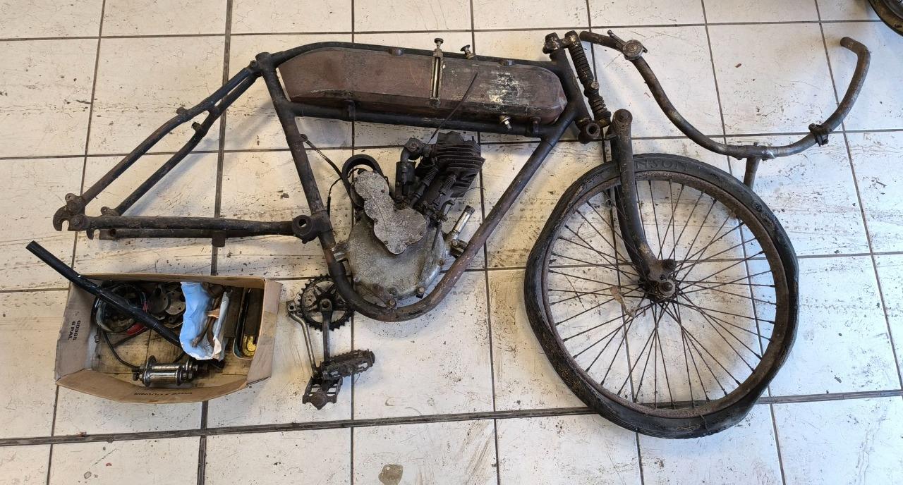 TERROT Motorette motorette 3 - 1914 LesAnciennes.com