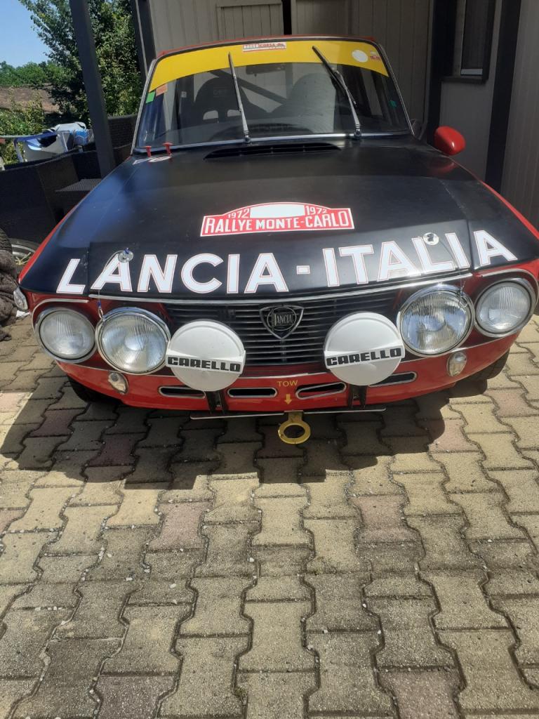 LANCIA Fulvia Fanalone - 1973 LesAnciennes.com