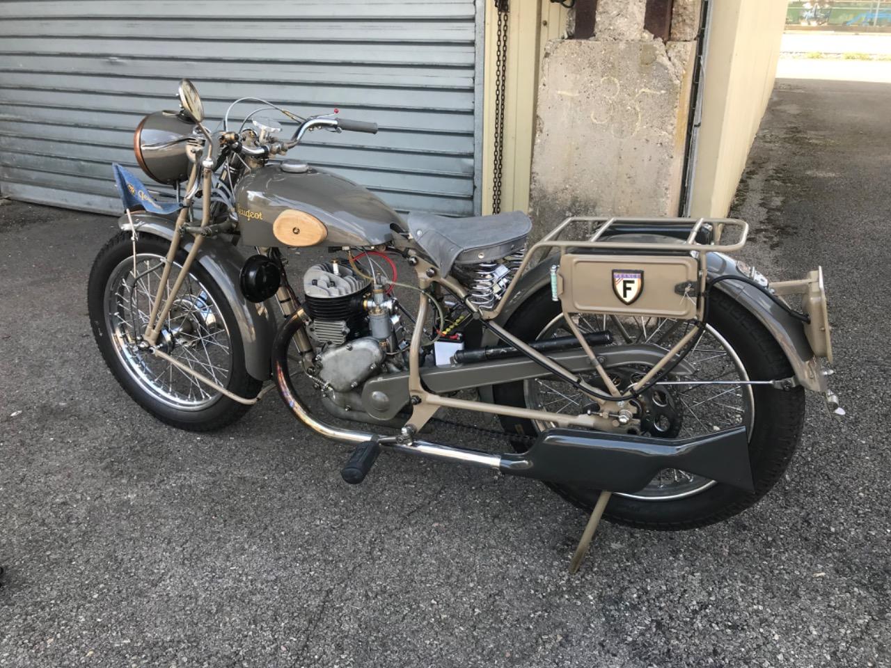 PEUGEOT P112 - 1939 LesAnciennes.com