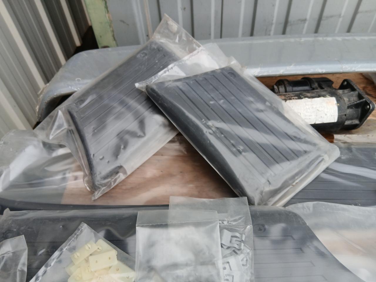 Bandeaux RENAULT 5 (R5) LesAnciennes.com