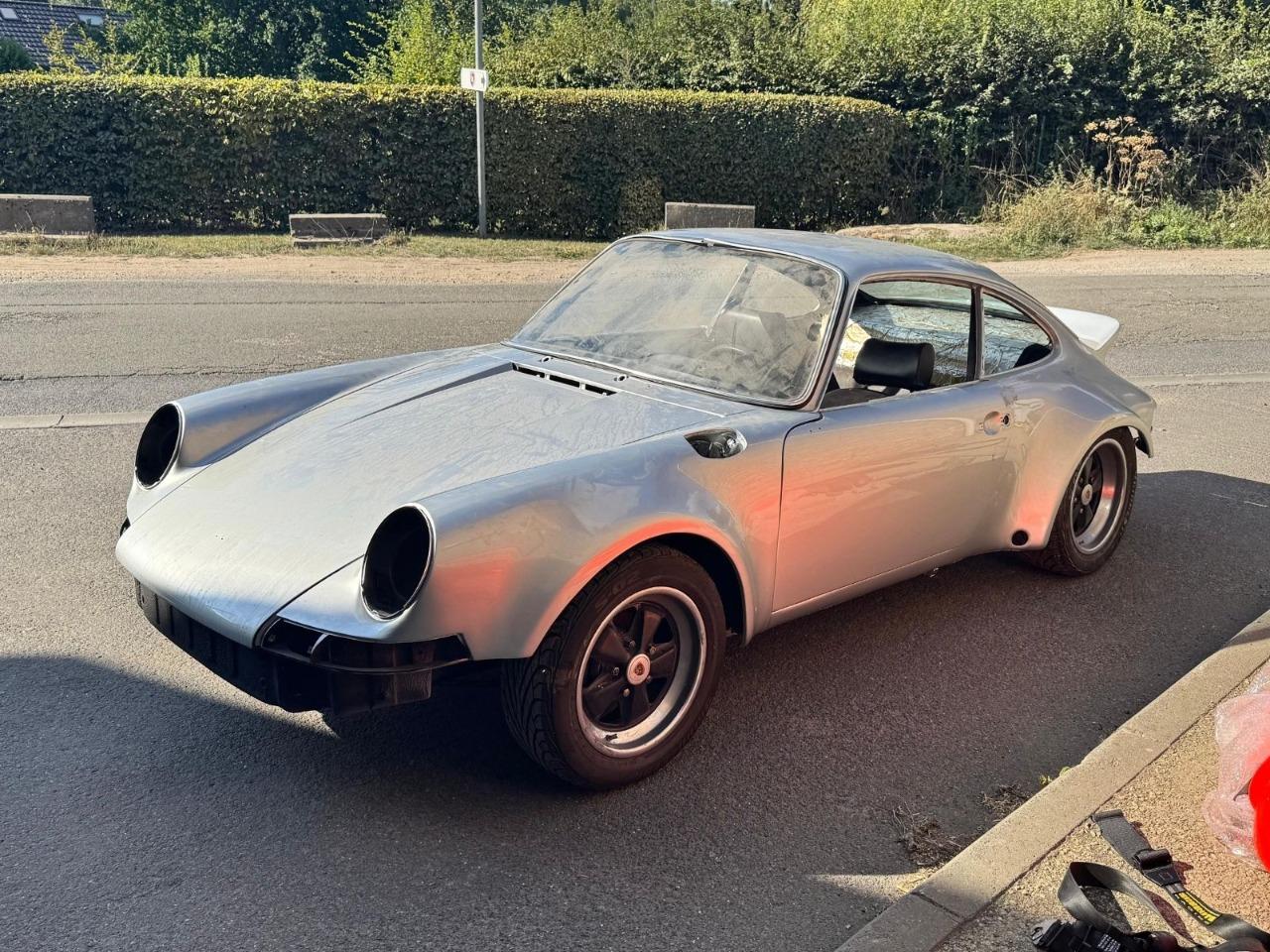 PORSCHE 911 2.8 - Replica RSR - 1973 LesAnciennes.com