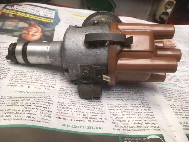 Allumeur bosch JFU4 0231170085 LesAnciennes.com