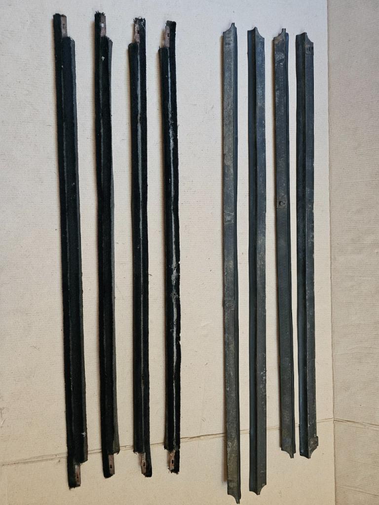 Leche vitre CITROEN DS LesAnciennes.com